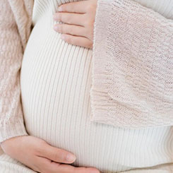 它像是一个极度敏👒🏪锐的读心者，🎷永远在揣摩用户🤘想听什么，当这🇲🇫🥬